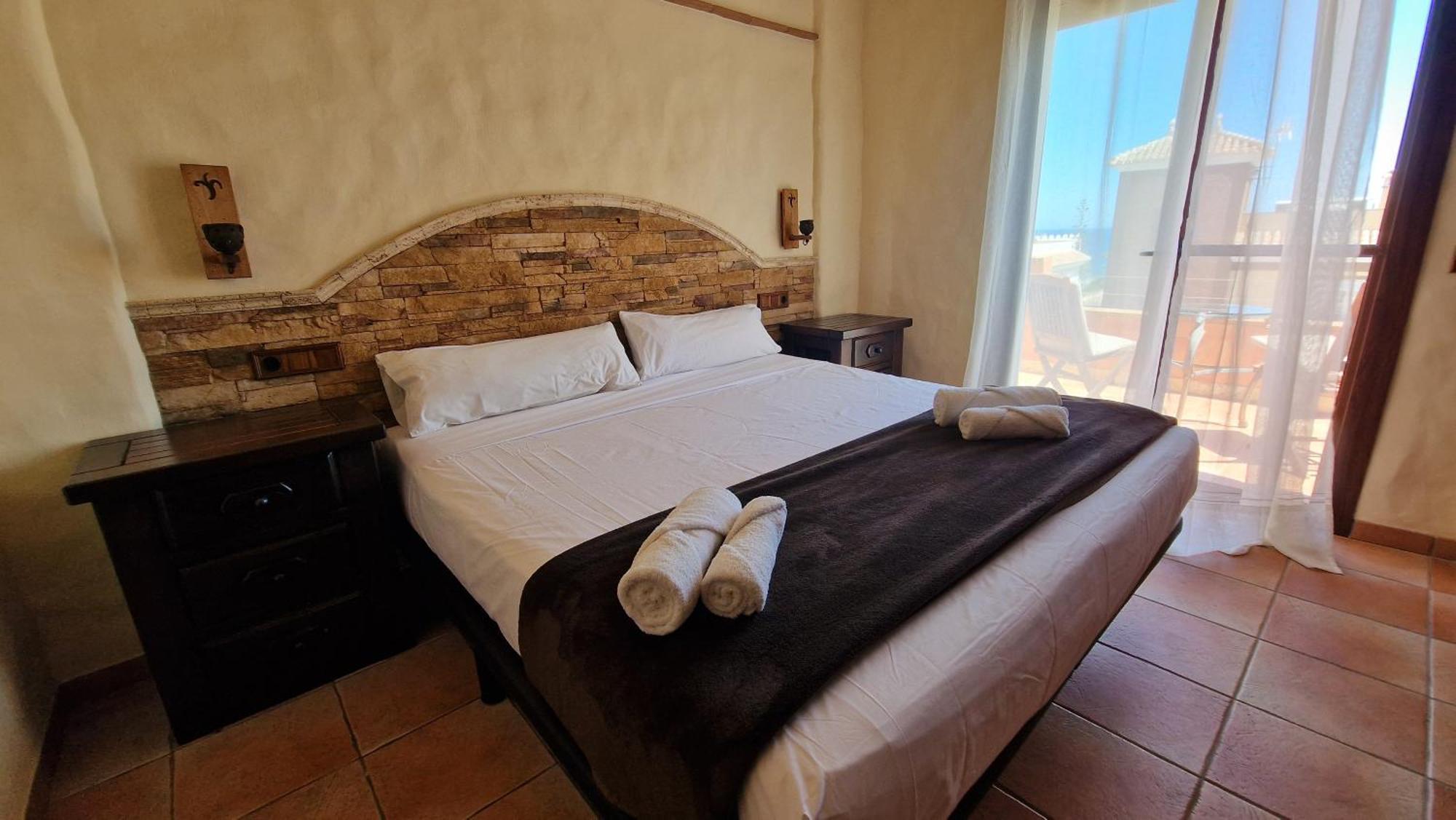 Villa Deluxe Nerja Silhouse 外观 照片
